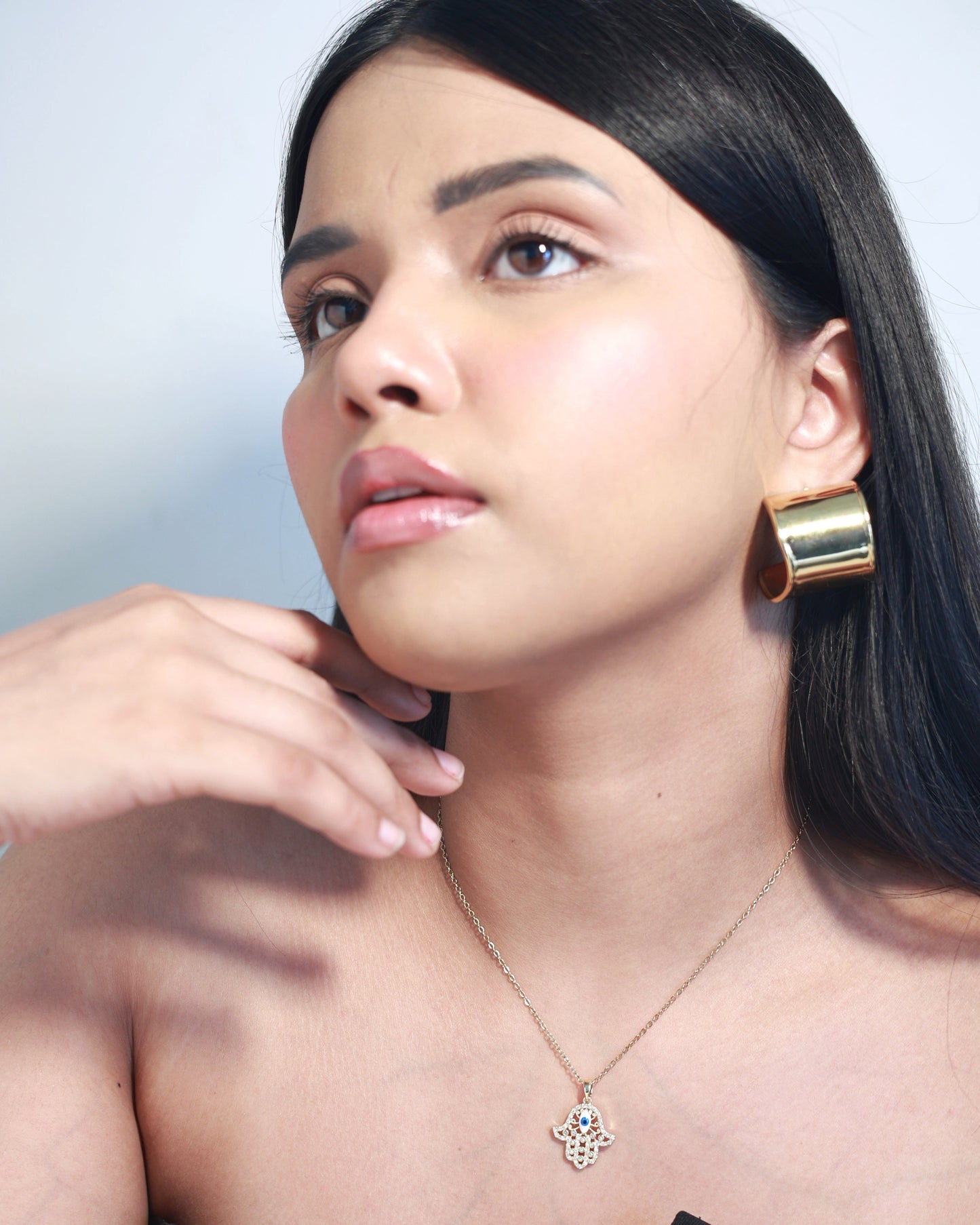 The Twinklea Necklacce