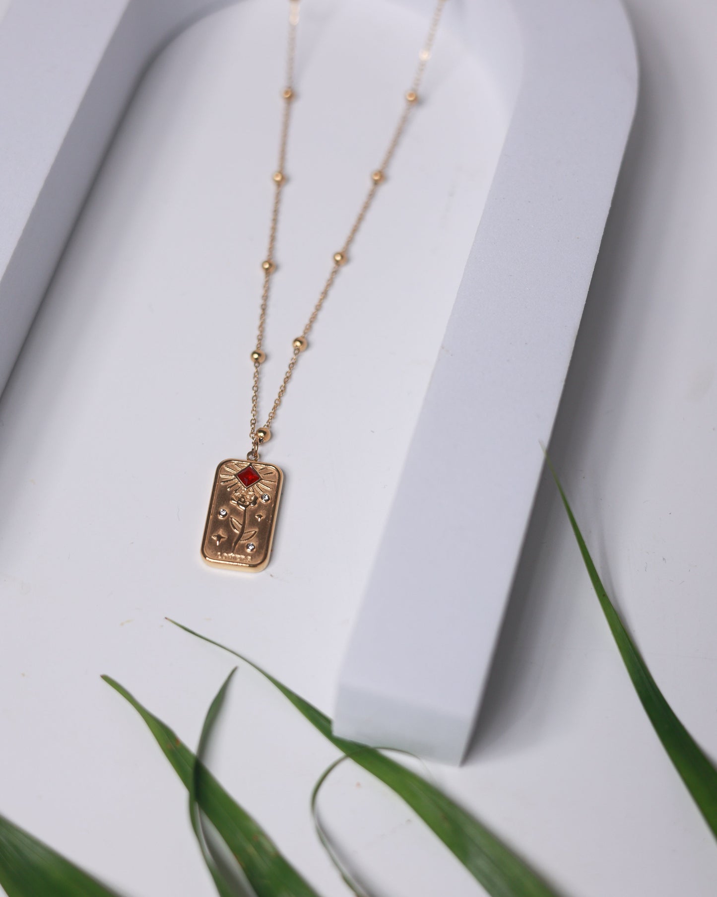 The Rosaria Necklace