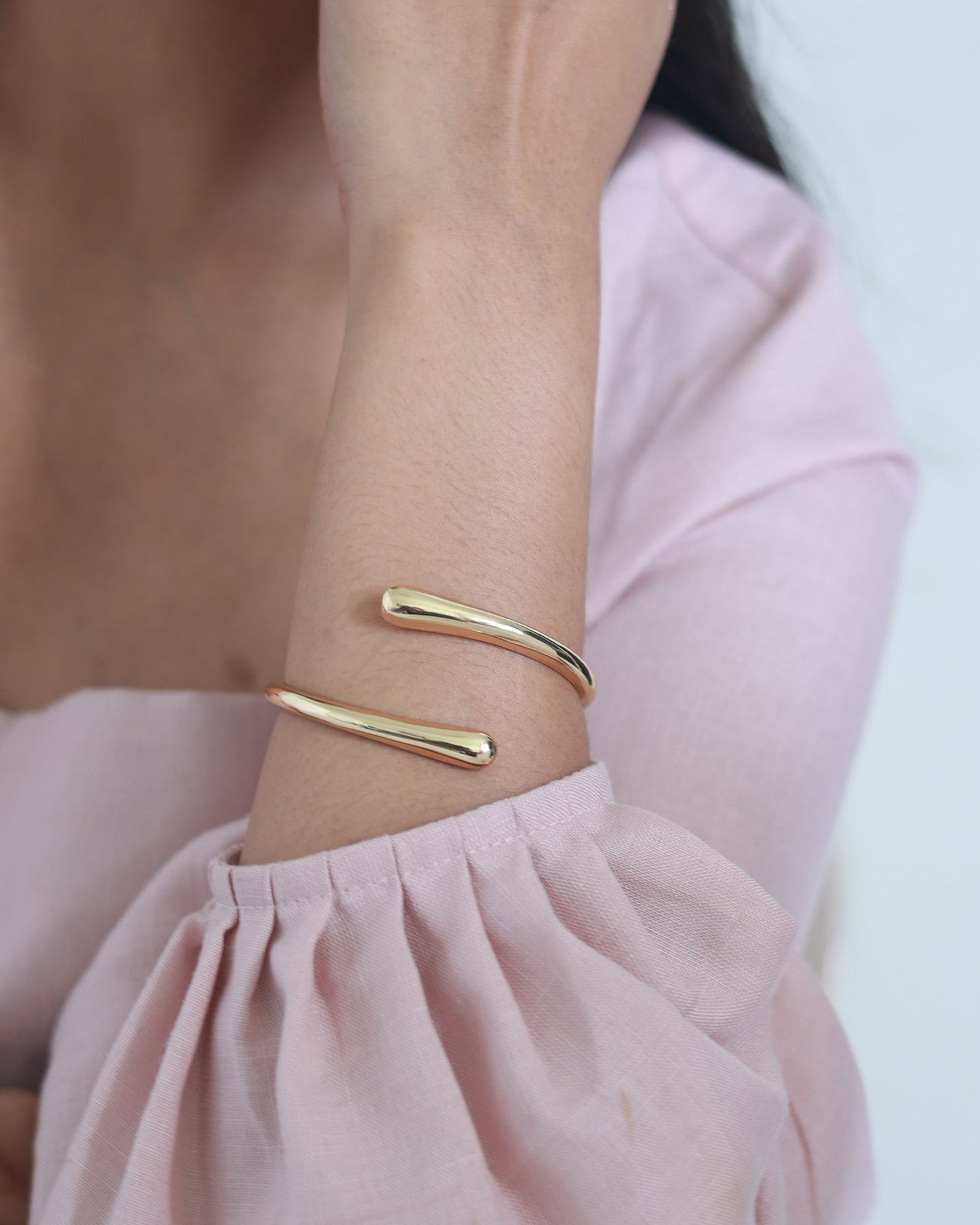 The Arcus Bangle Bracelet