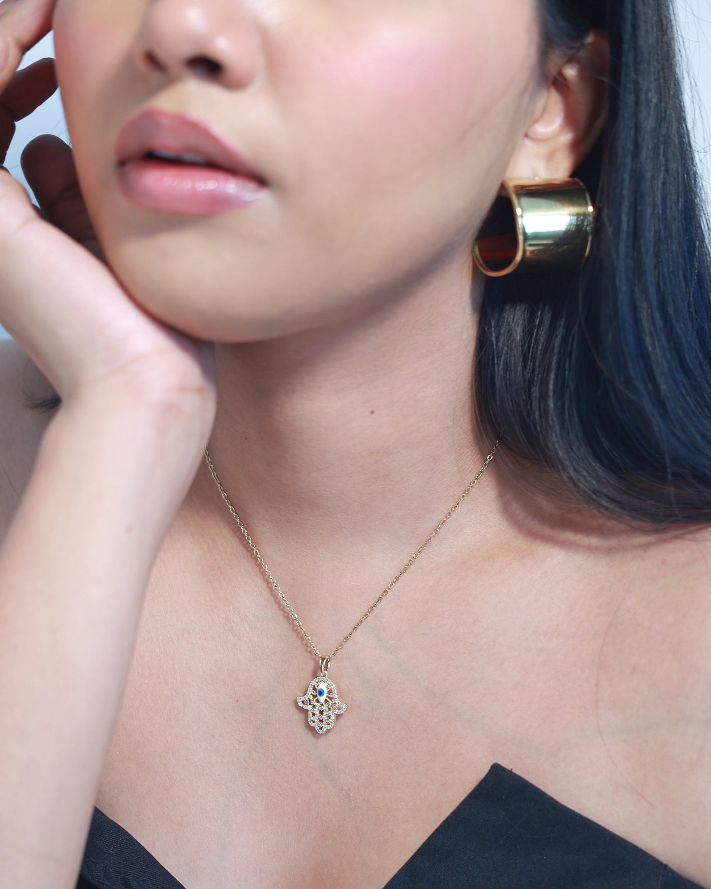 The Twinklea Necklacce